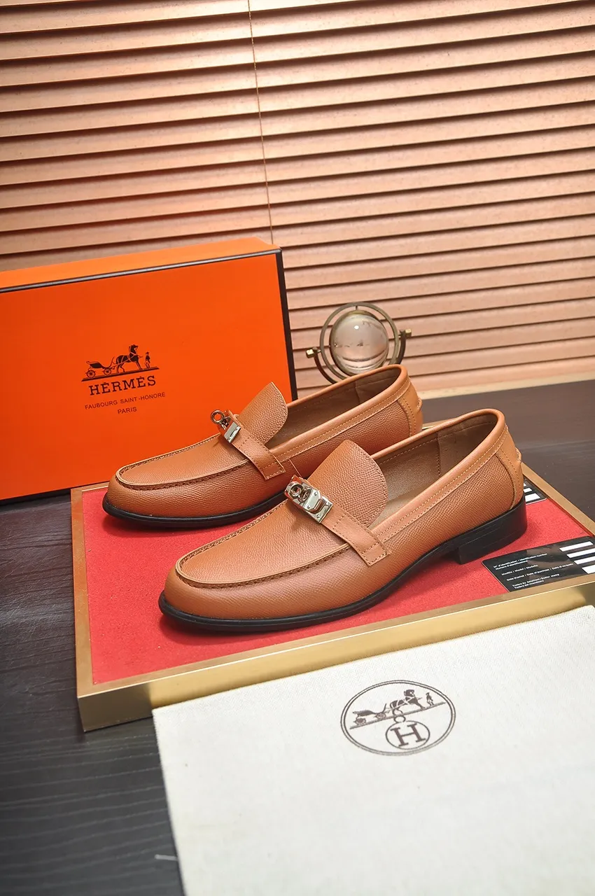 Men's shoes💰540💶[HERMES] (cowhide lining)🍀Italian top luxury🍀He does not pursue novel styles and gorgeous colors, but attracts the favor of successful men with his flawless, elegant and classic style. Formal leather shoes This very comfortable, simple and stable style allows you to easily match any style! The pattern is absolutely 1:1 refined from the original case, and we strive for excellence in materials, imported cowhide + cowhide lining💪💪💪extraordinary texture👍! .Code number: 38-45 (45 customized)